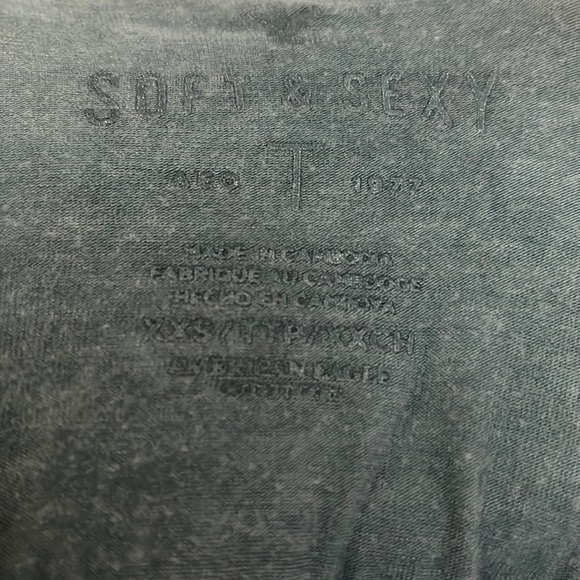 AMERICAN Eagle Outfitters Soft & Sexy Cutout Tee - Picture 5 of 6